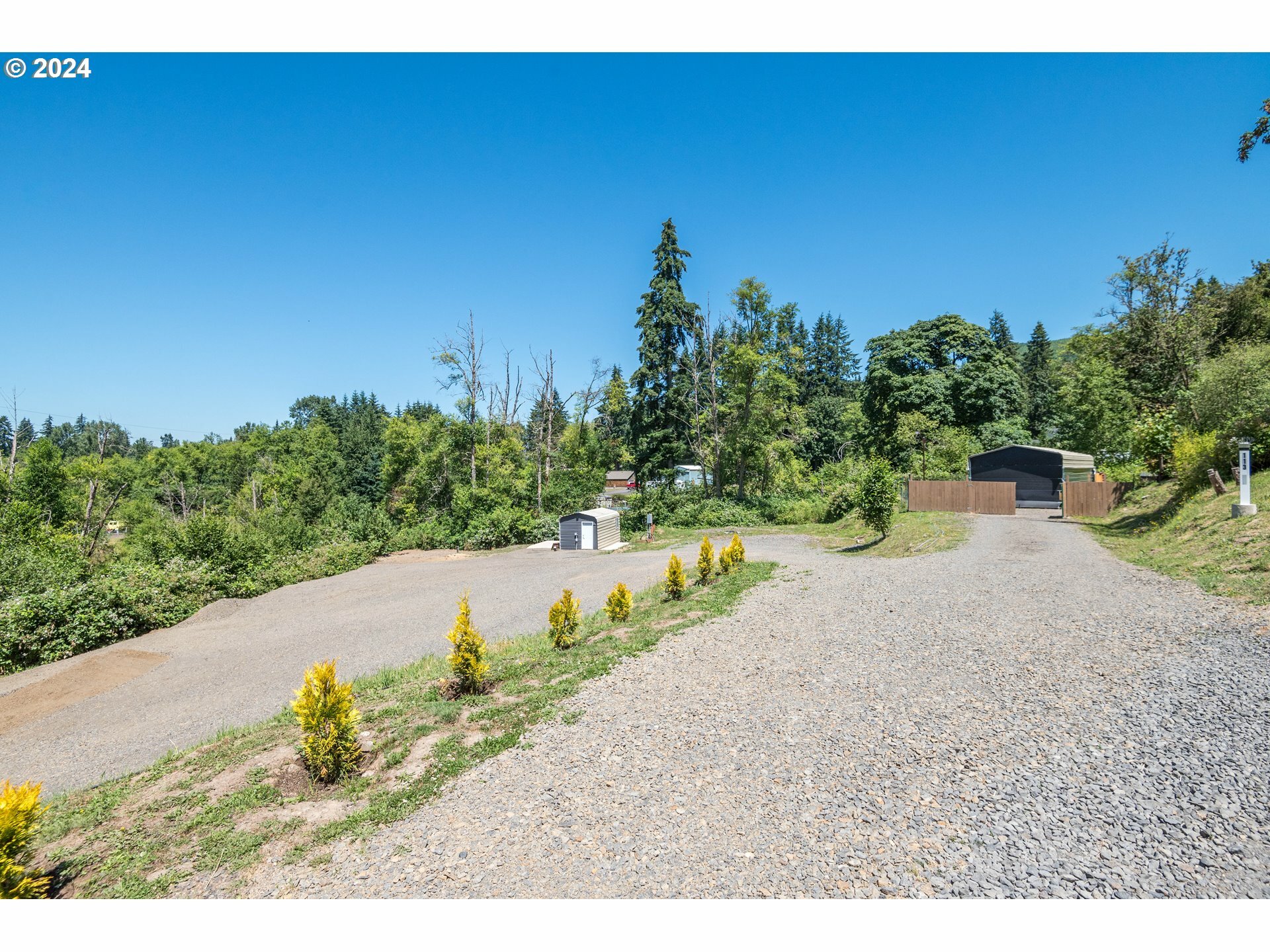 Property Photo:  113 Alpenridge Rd  WA 98626 