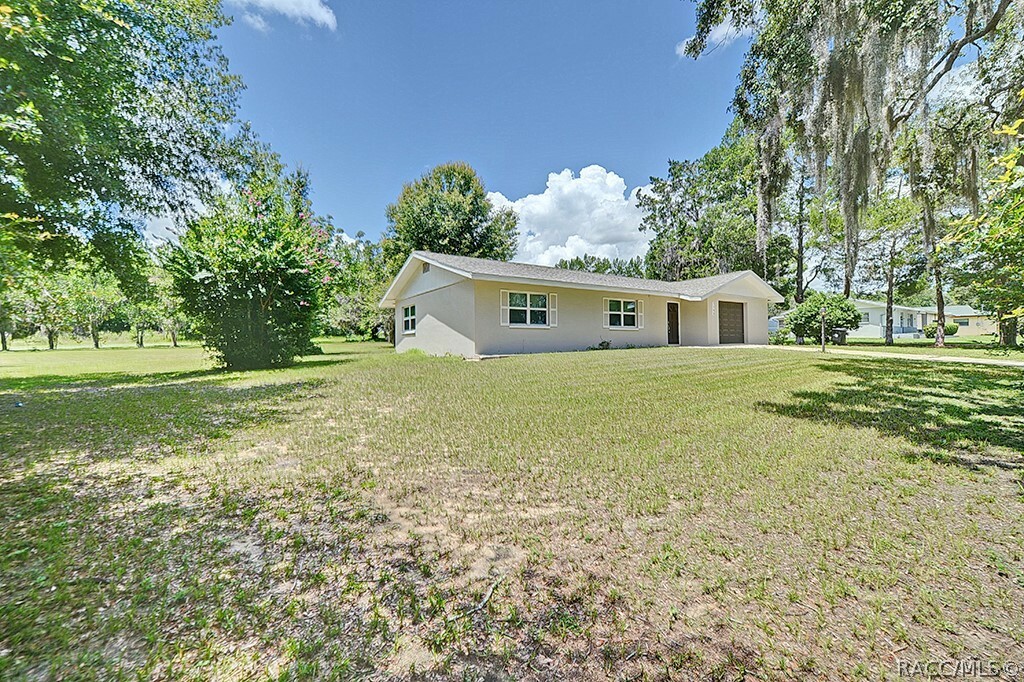 Property Photo:  3598 E Suzie Lane  FL 34452 