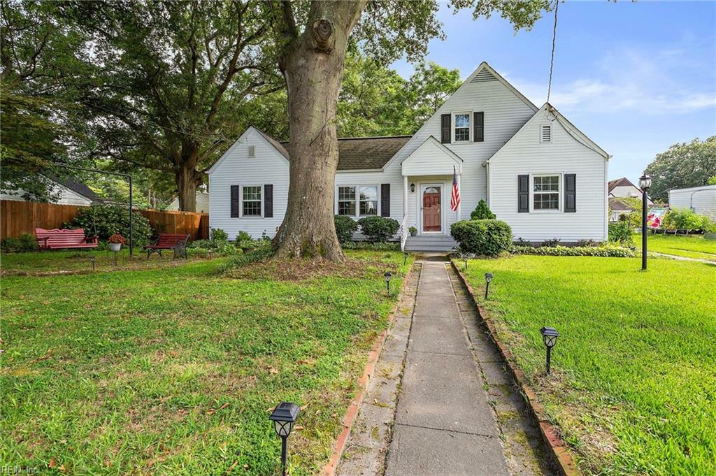 Property Photo:  5005 Johnson Avenue  VA 23701 