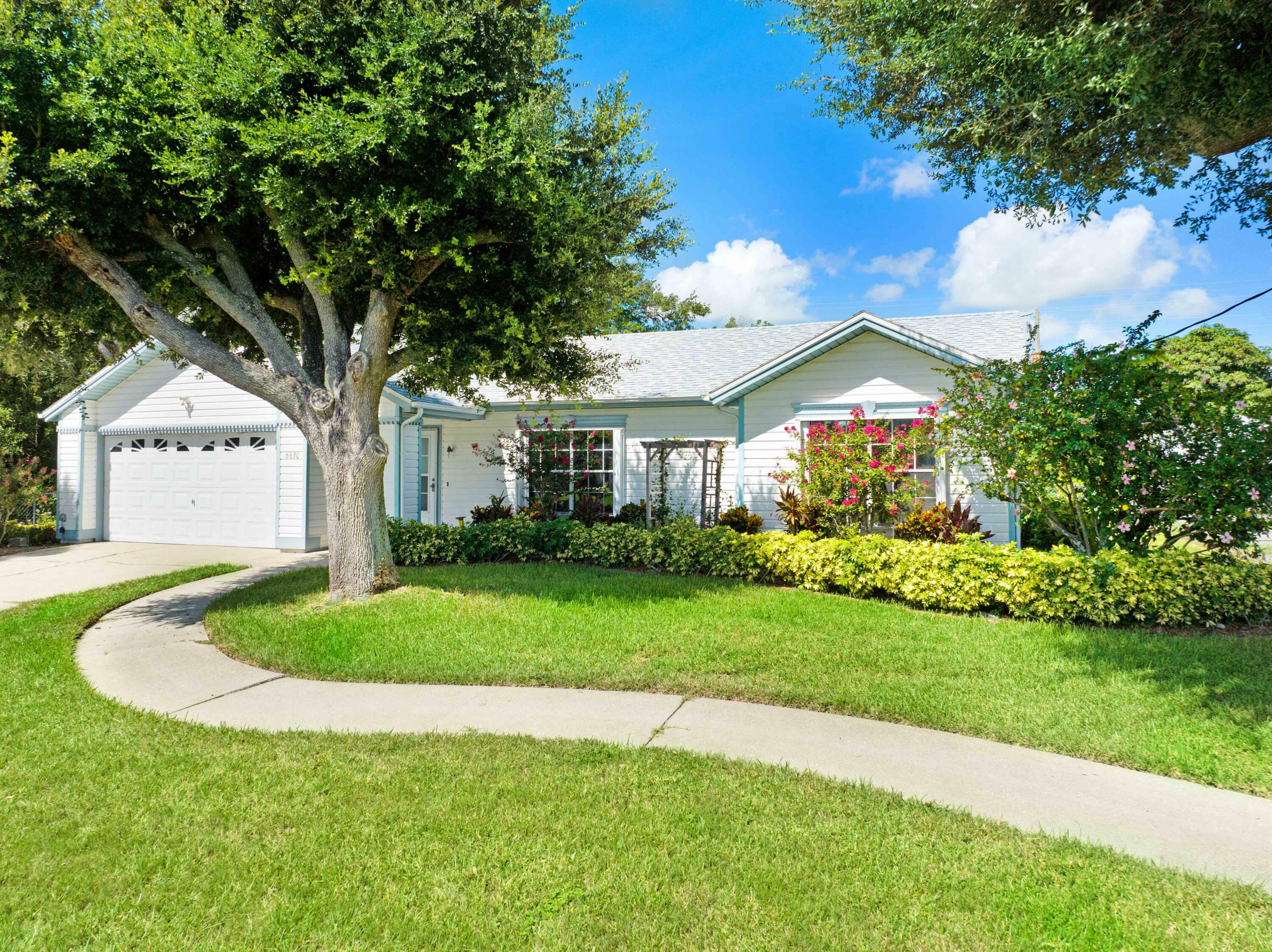 Property Photo:  6630 Dallas Avenue  FL 32927 