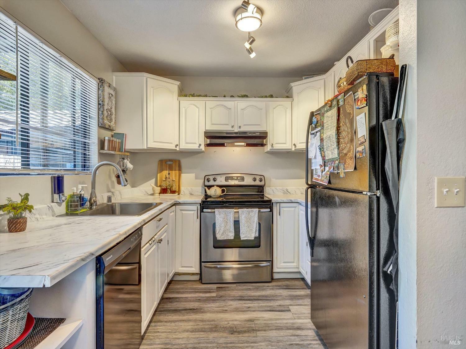 Property Photo: 293 College View Drive CA 94928