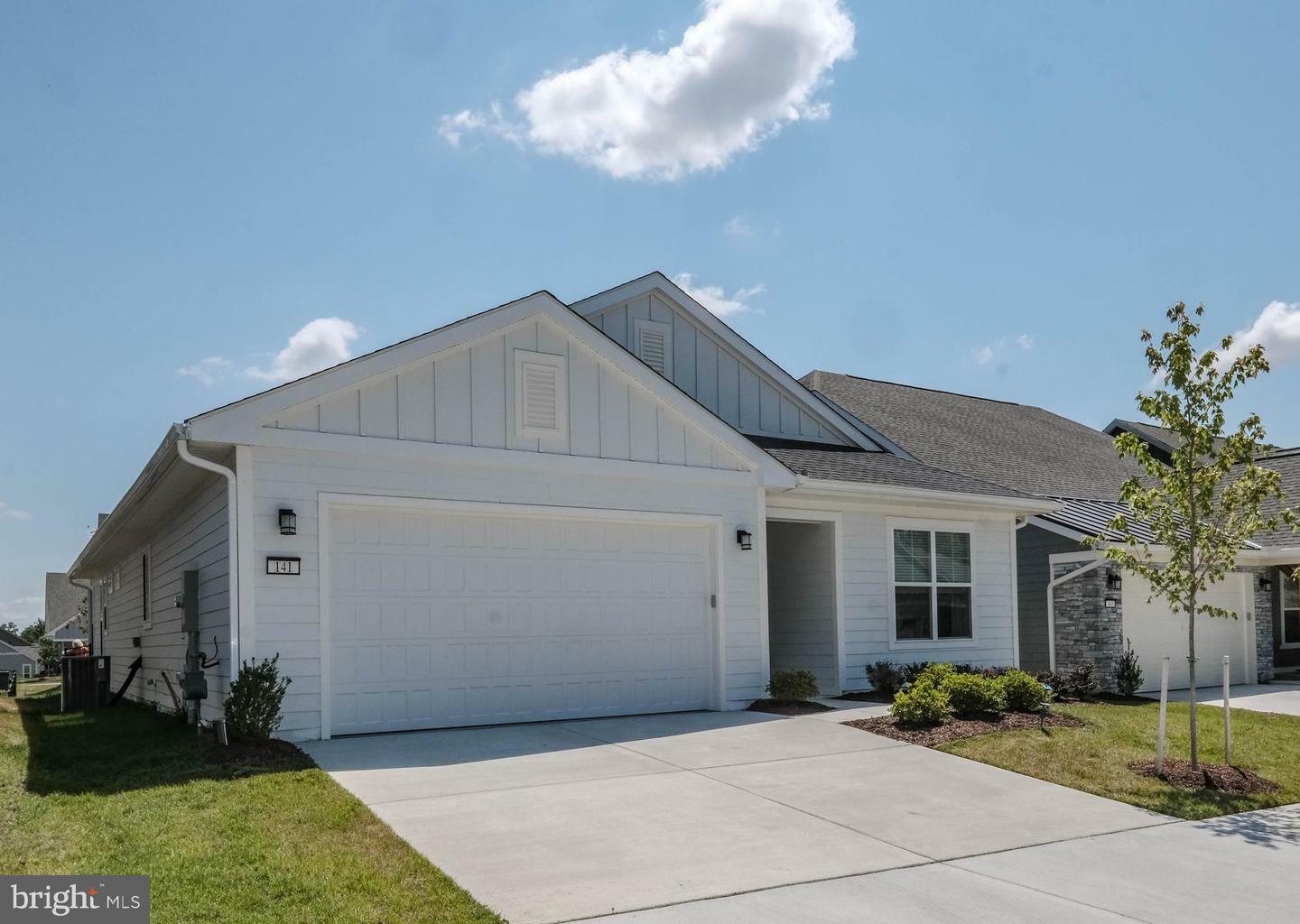 Property Photo:  141 Cowbird Street  VA 22663 