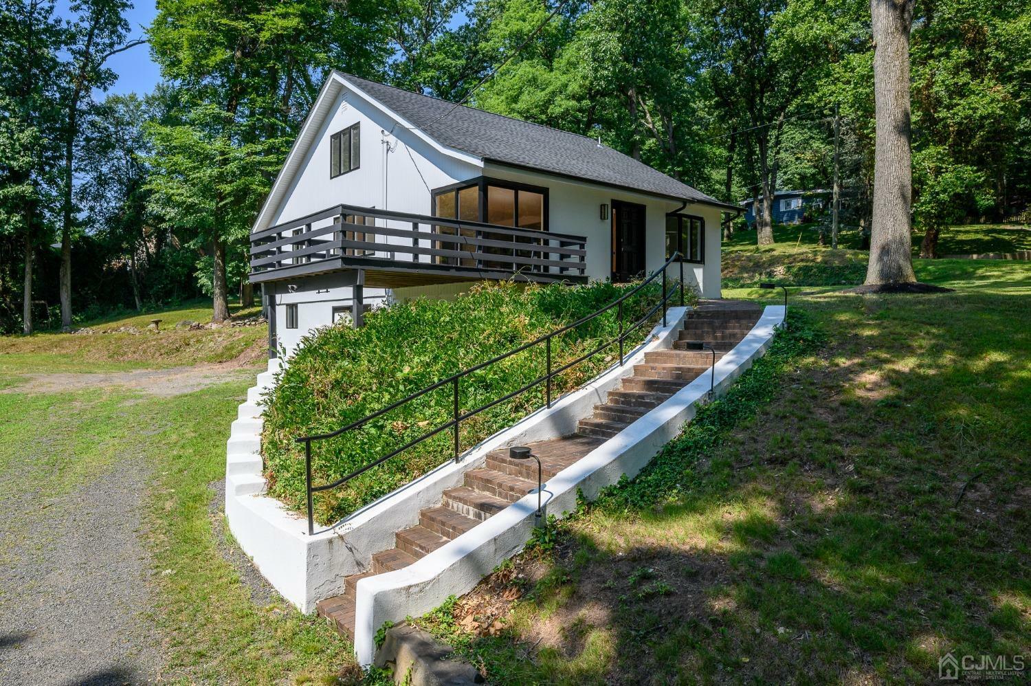 Property Photo:  383 Summit Road  NJ 07092 