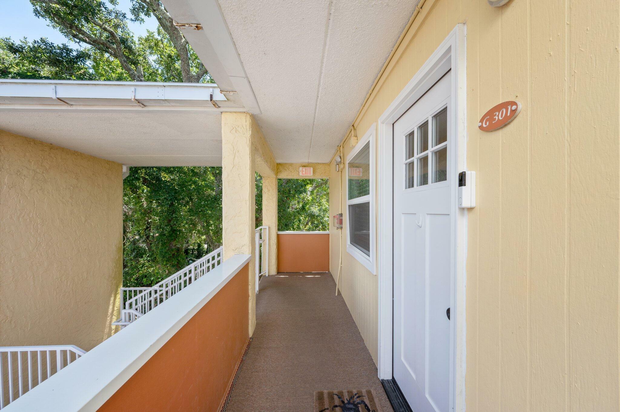 Property Photo:  209 Miracle Strip Parkway G301  FL 32569 