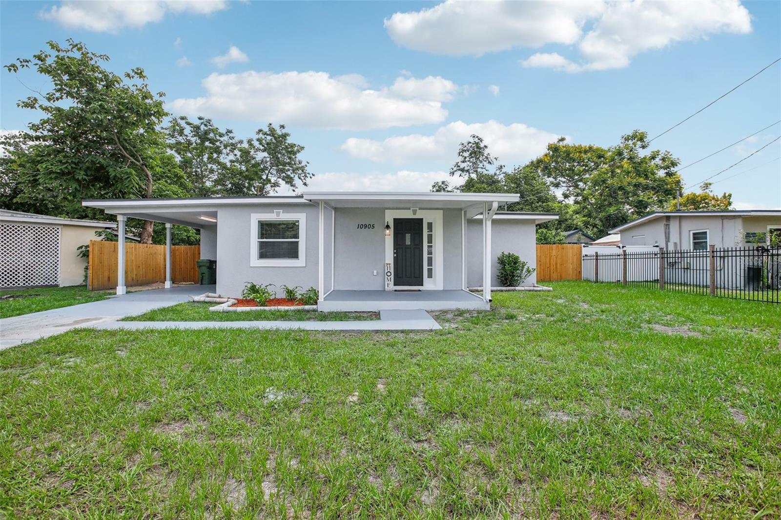 Property Photo:  10905 N Aster Avenue  FL 33612 