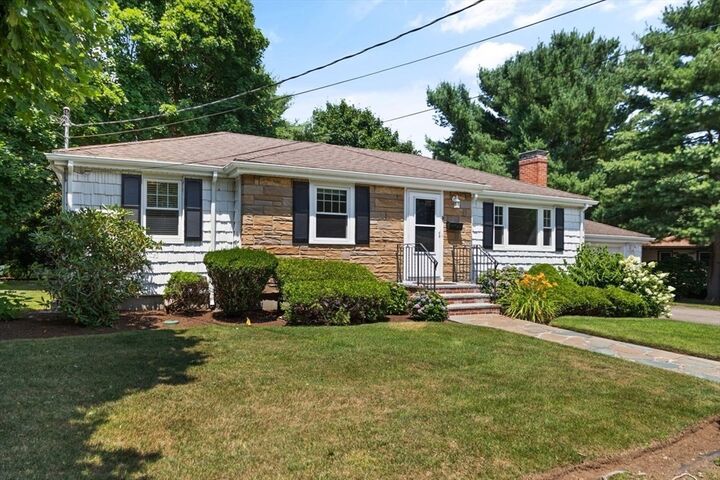 Property Photo:  9 Leonard Rd  MA 02067 