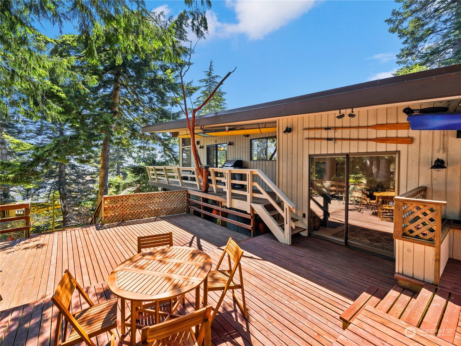 Property Photo:  5520 Sugarloaf Street  WA 98221 