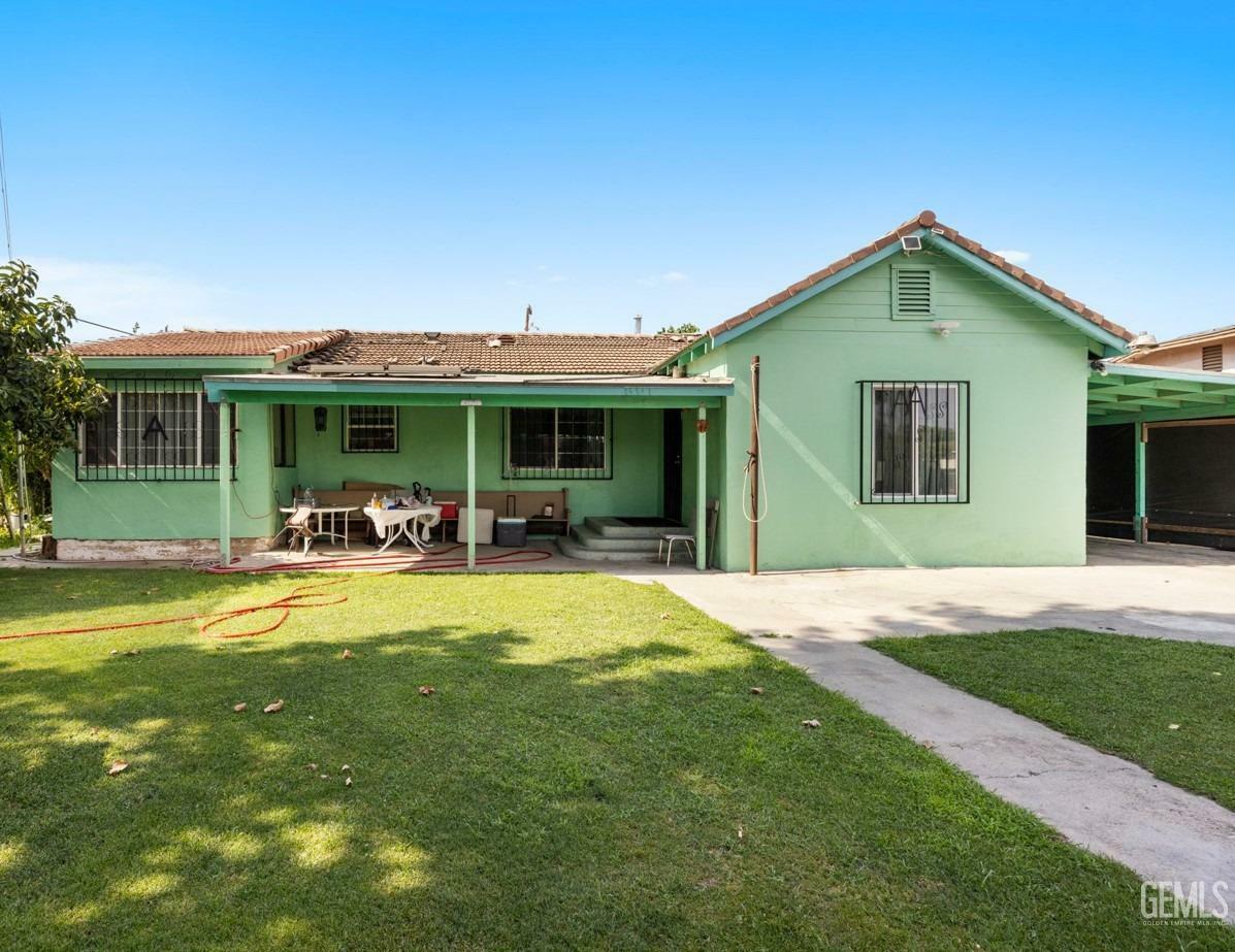 Property Photo:  801 Casino Street  CA 93307 