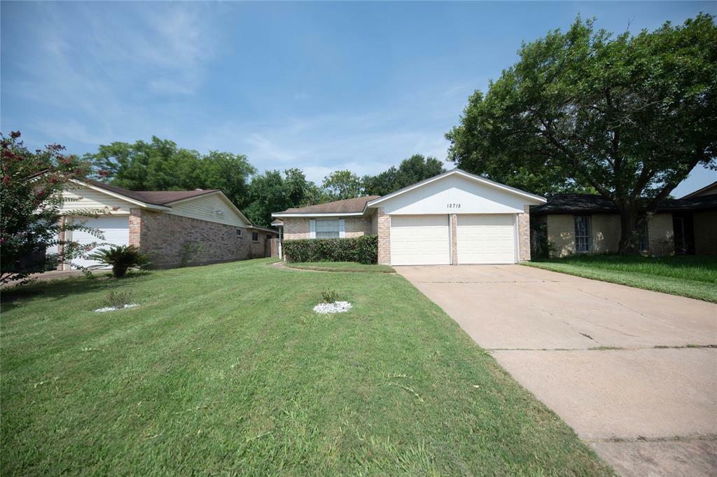 Property Photo:  12718 Roandale Drive  TX 77048 