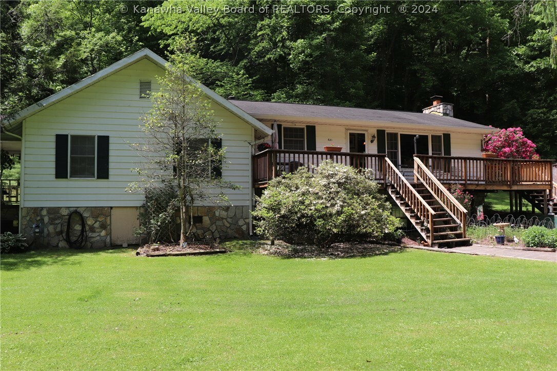 Property Photo:  521 Ring Hollow Road  WV 25107 