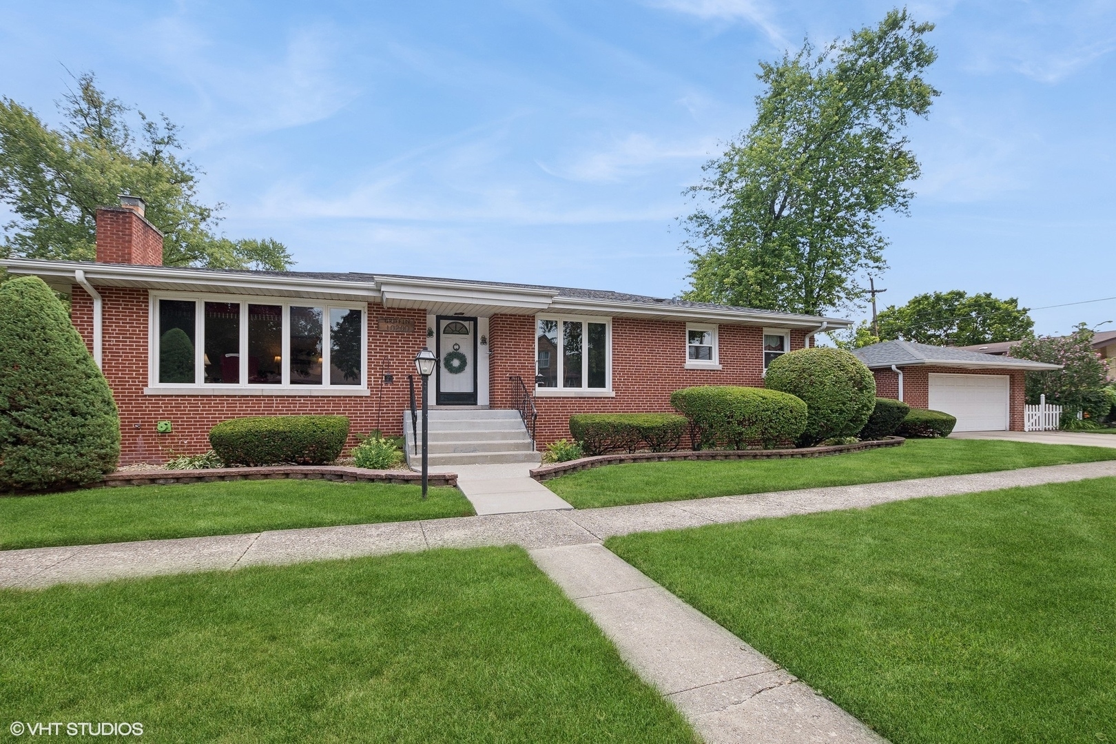 Property Photo:  10200 Cook Avenue  IL 60453 