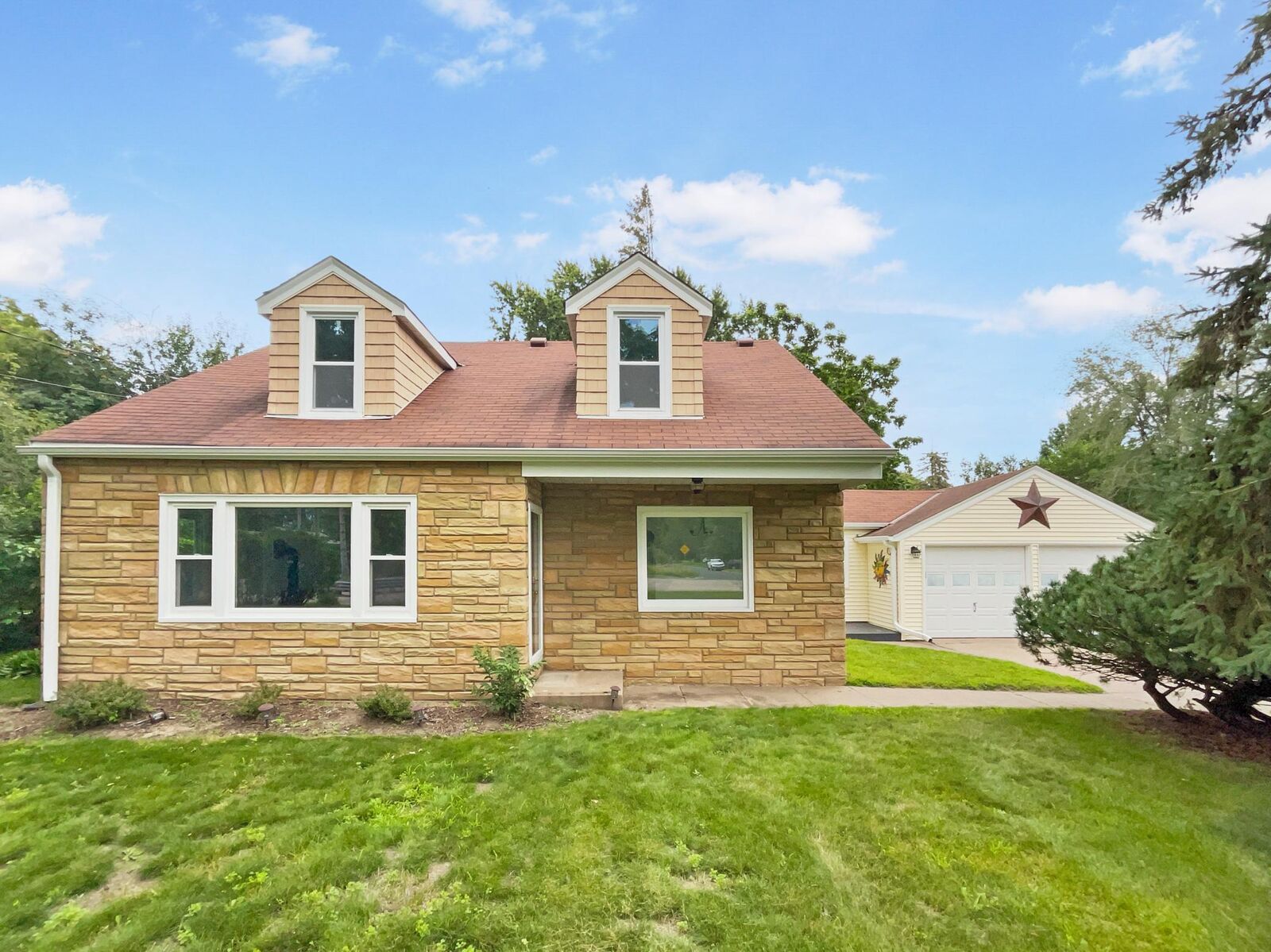 Property Photo:  4144 White Bear Avenue N  MN 55110 