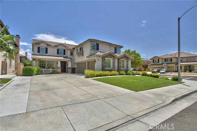 Property Photo:  36892 Maxmillian Avenue  CA 92563 