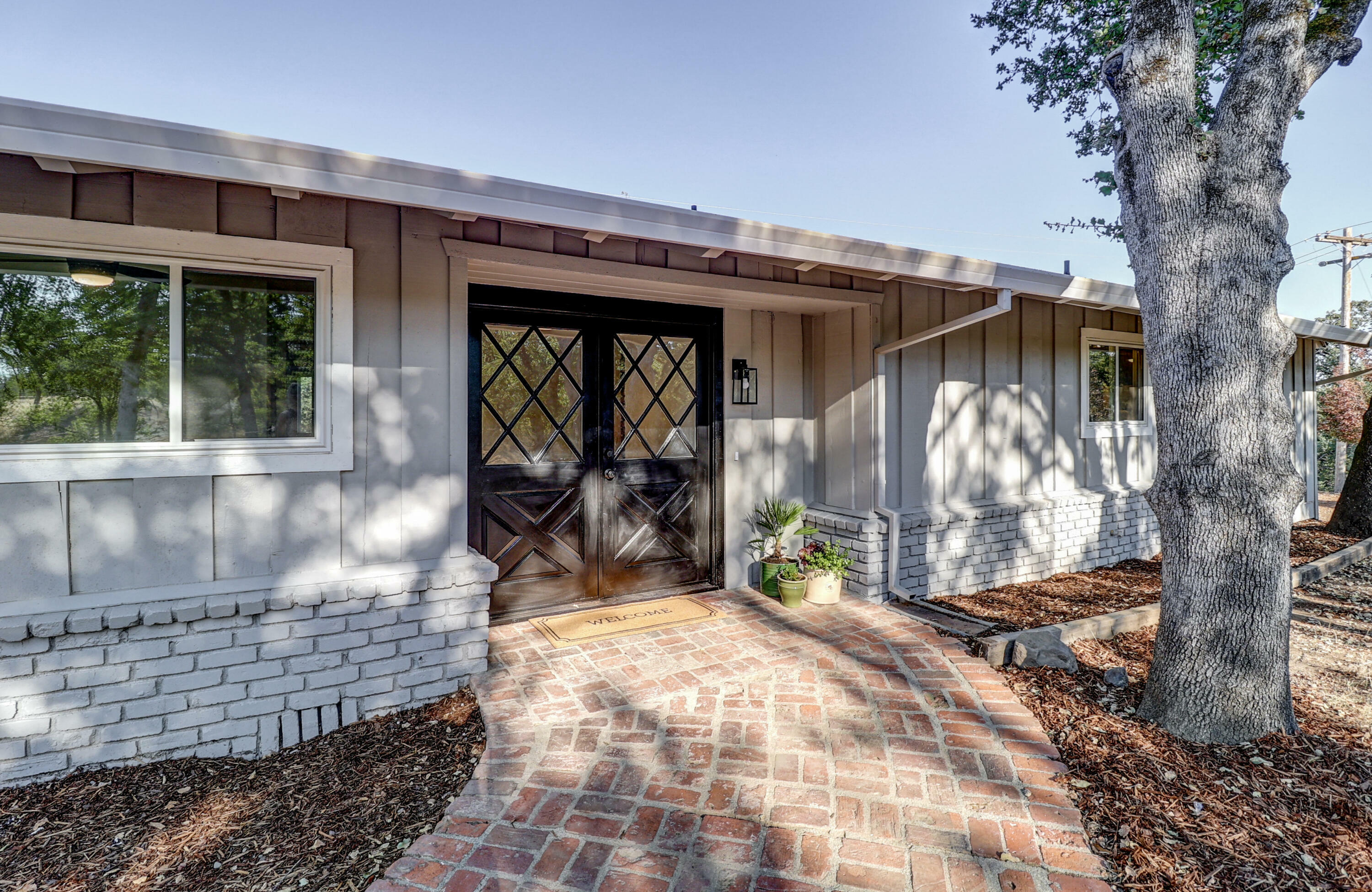 Property Photo:  9561 Ink Drive  CA 96003 