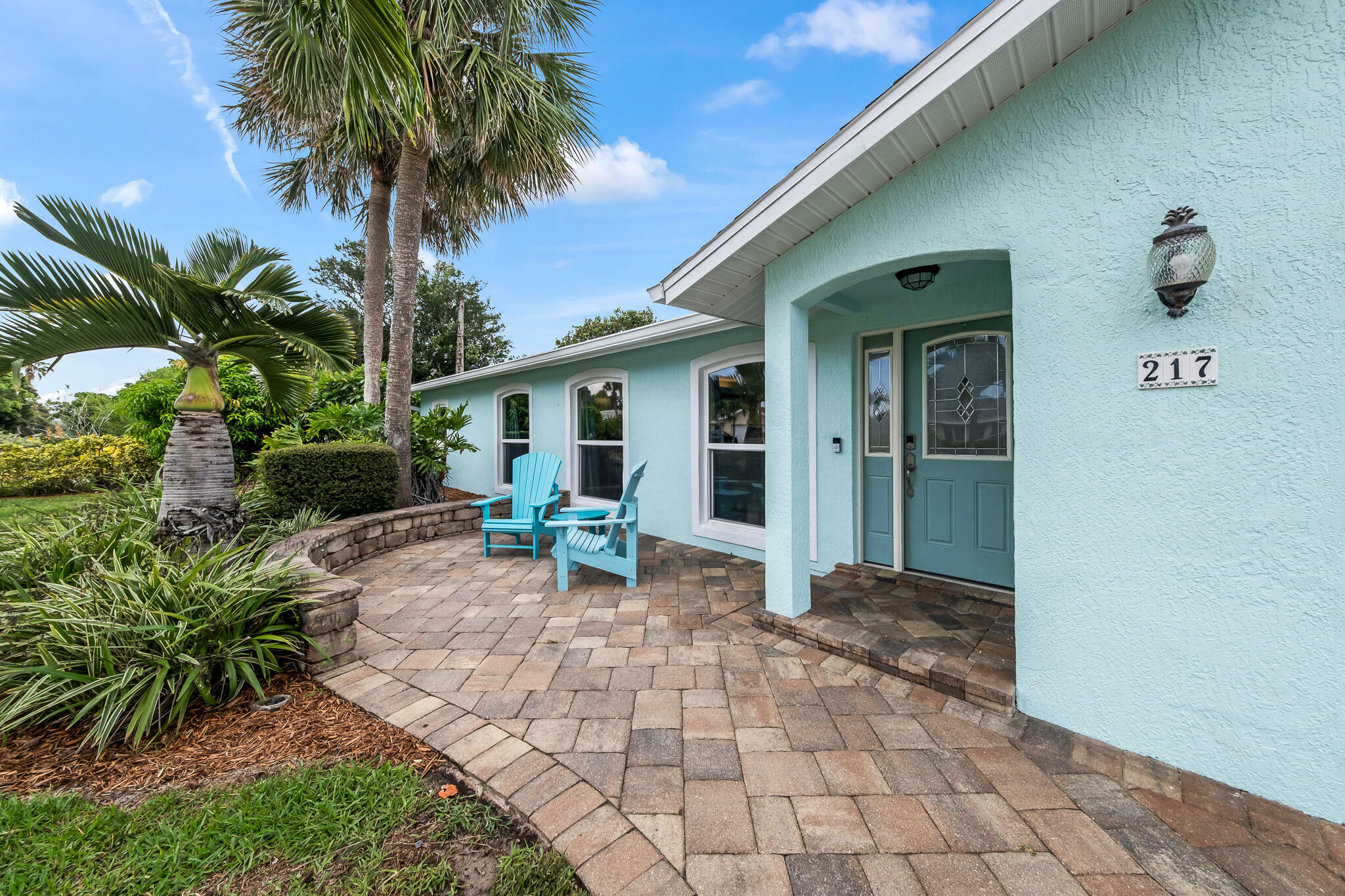 Property Photo:  217 Ash Avenue  FL 32951 