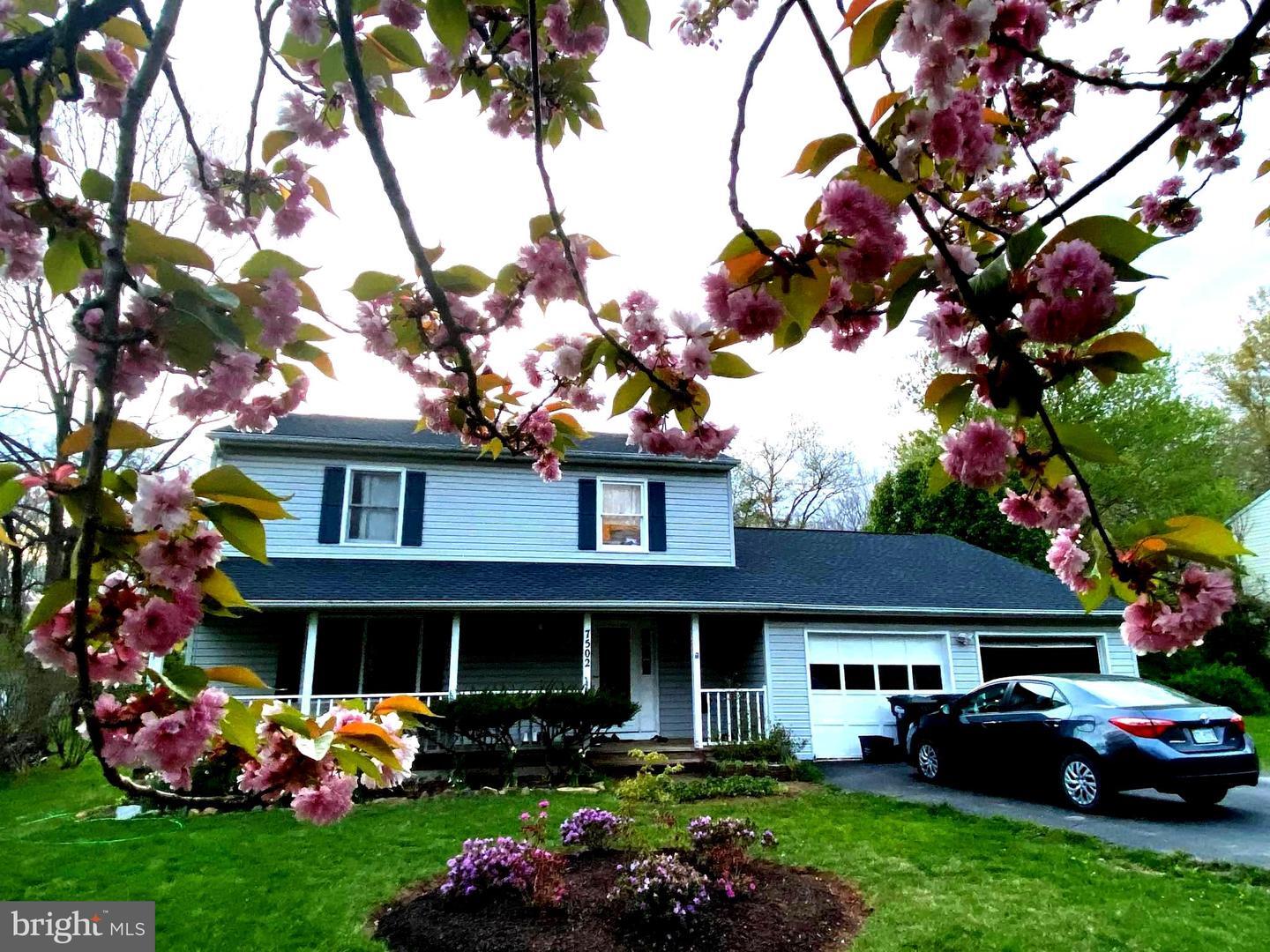 Property Photo:  7502 Melton Court  VA 20155 