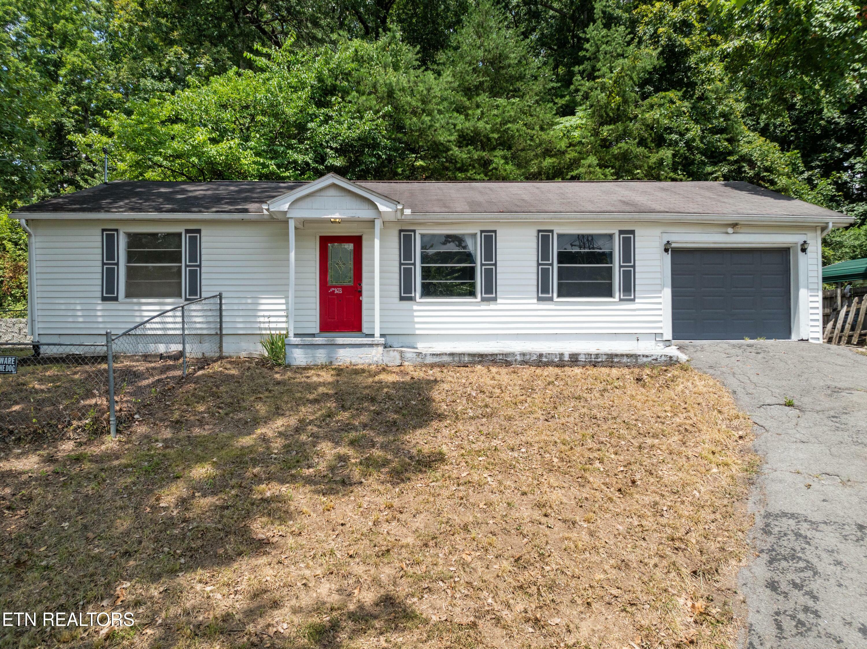 1613 Dutch Valley Drive  Knoxville TN 37918 photo