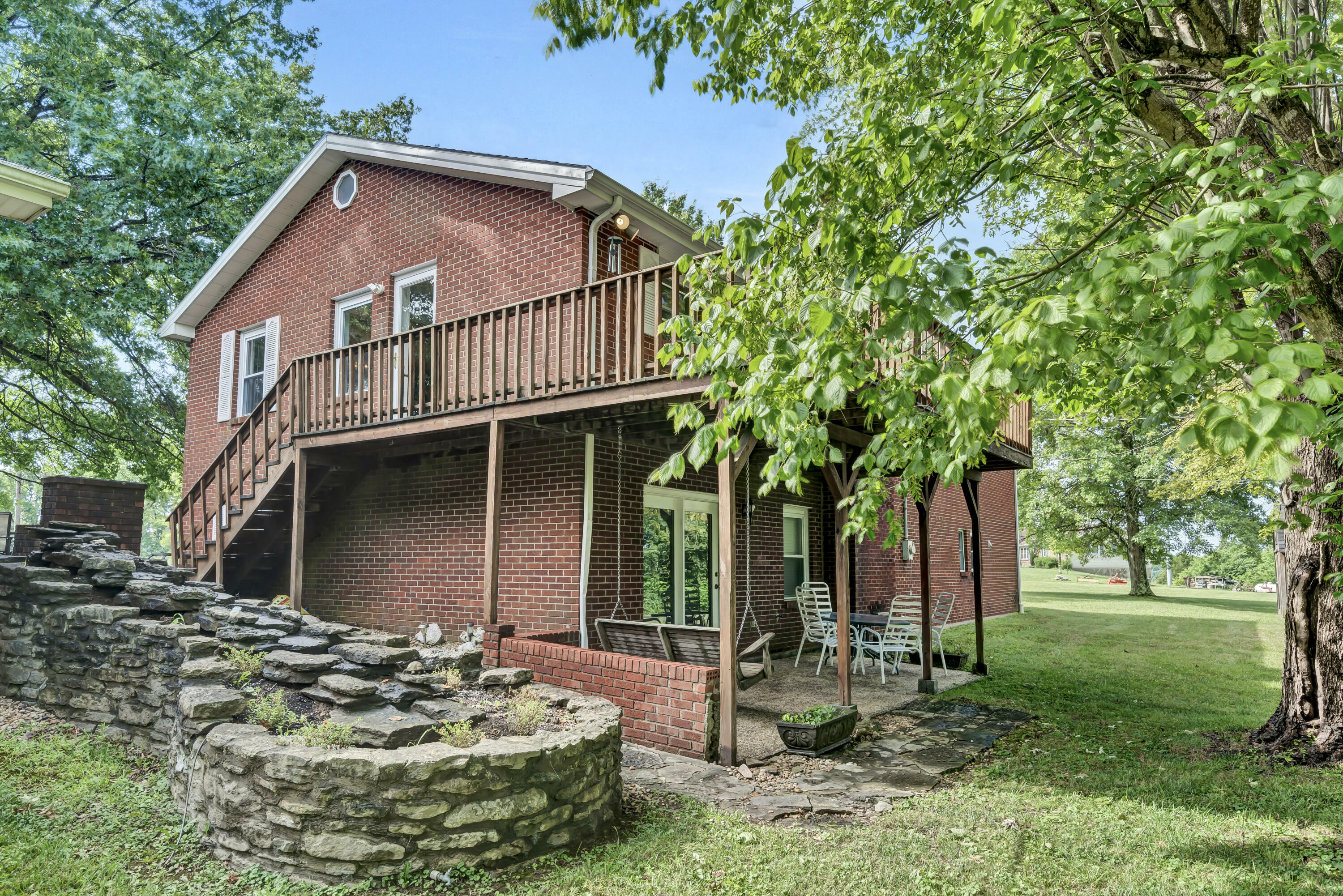 Property Photo:  684 Peasticks Road  KY 40360 