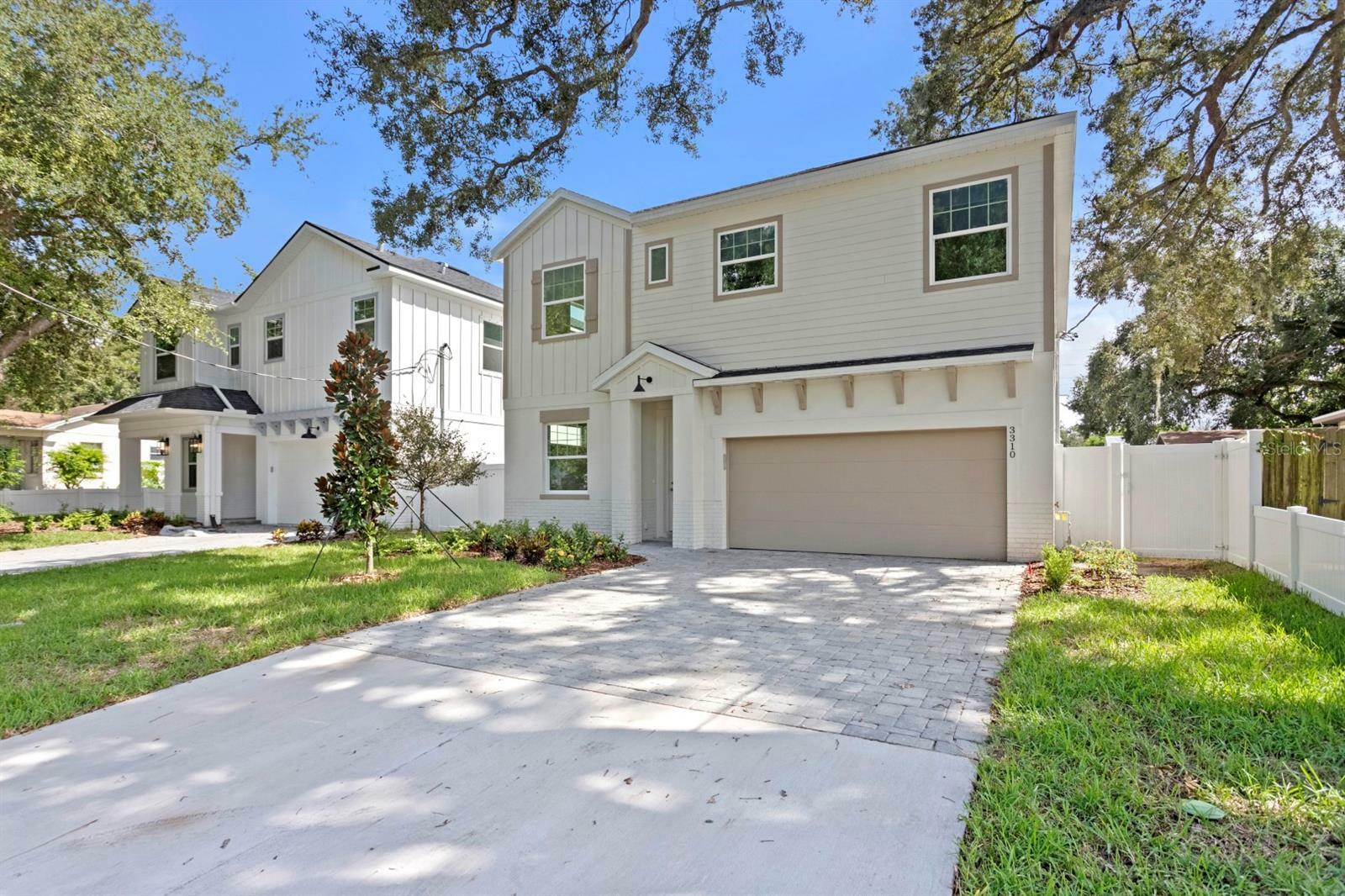 Property Photo:  3310 W Arch Street  FL 33607 