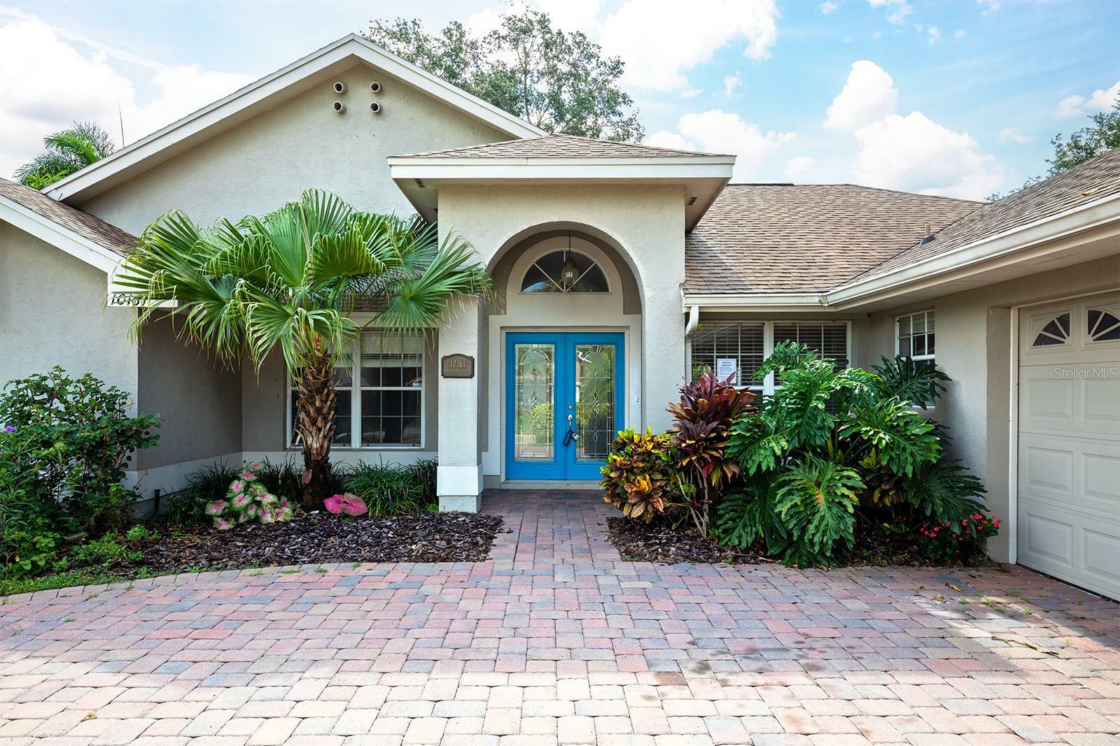 Property Photo:  10161 Brandon Circle  FL 32836 