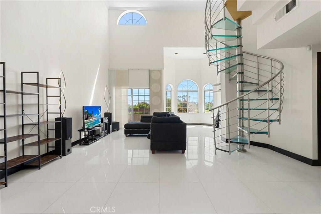Property Photo: 4301 Fulton Avenue 301 CA 91423