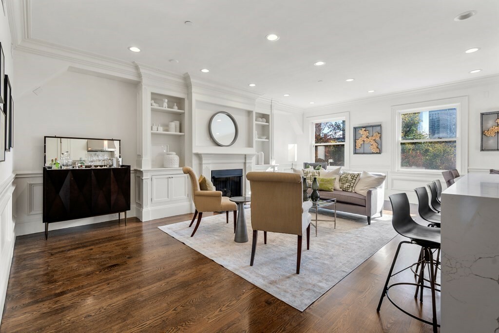Property Photo: 329 Commonwealth 5 MA 02115