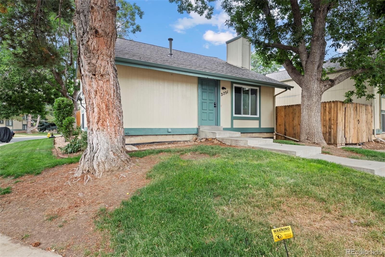 Property Photo:  3751 S Danube Circle  CO 80013 