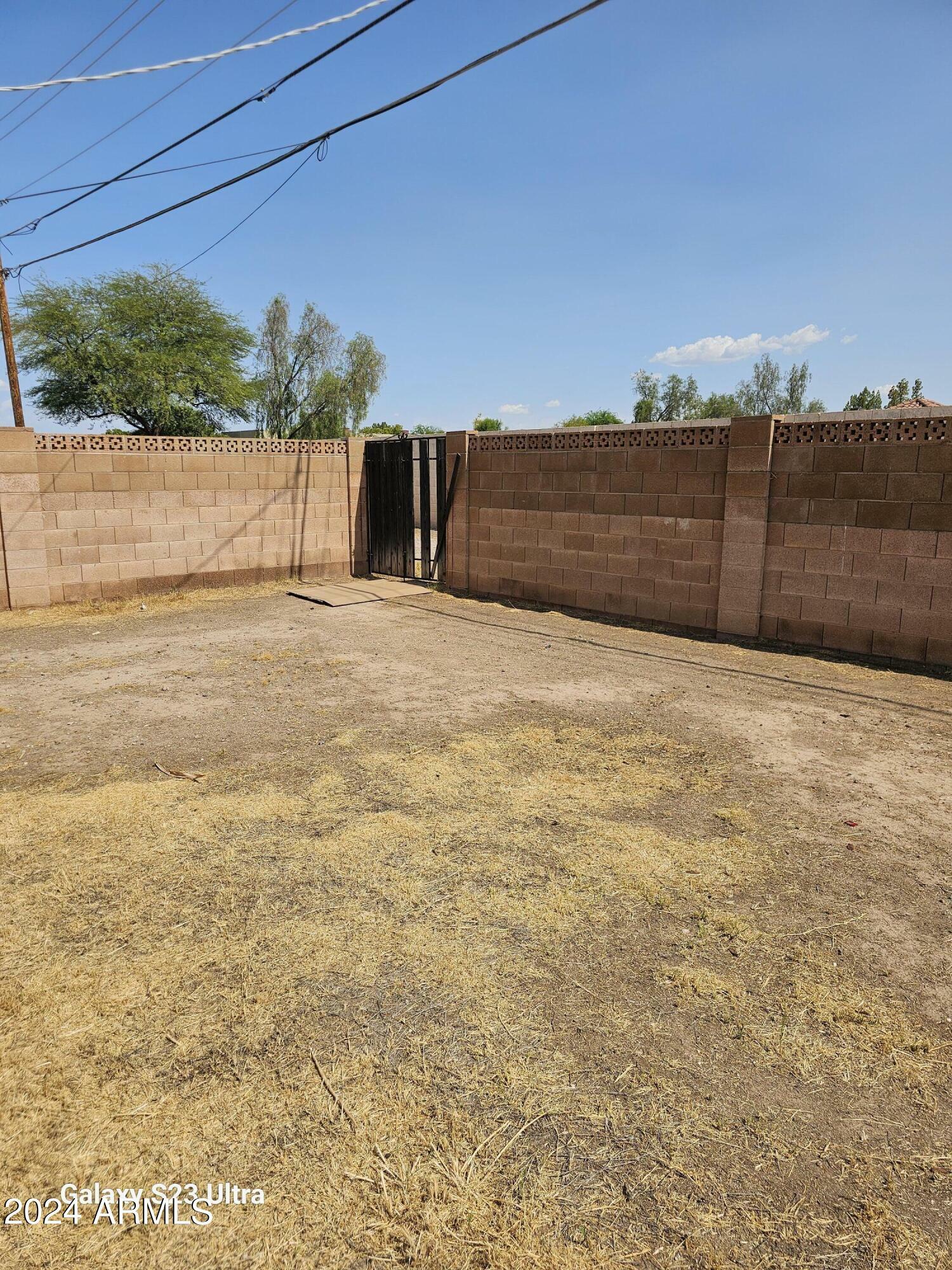 Property Photo:  1407 E Del Rio Drive  AZ 85282 