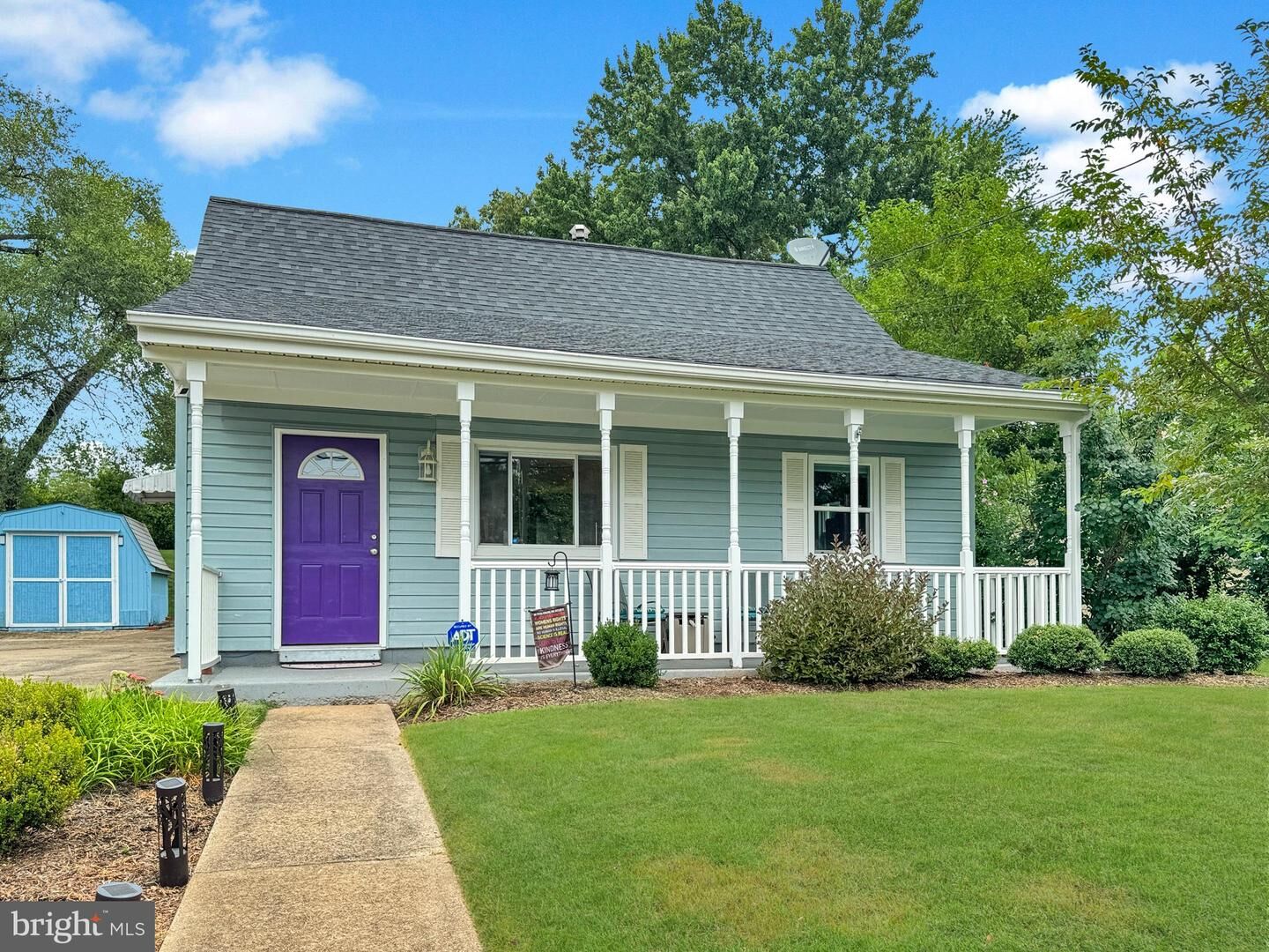 Property Photo:  236 Cabbel Drive  VA 20111