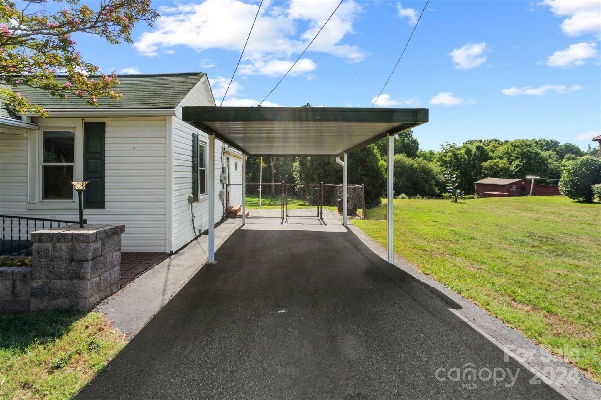 Property Photo:  151 Market Road 59 &Amp 63  NC 28115 