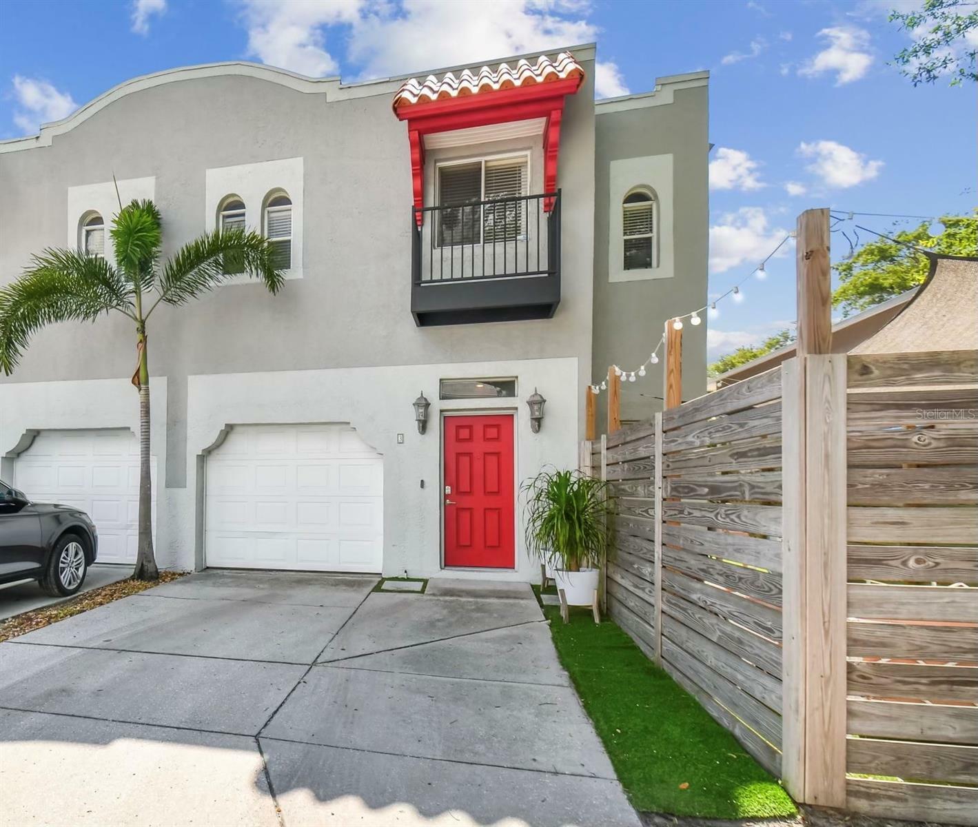 Property Photo:  411 S Fremont Avenue C  FL 33606 