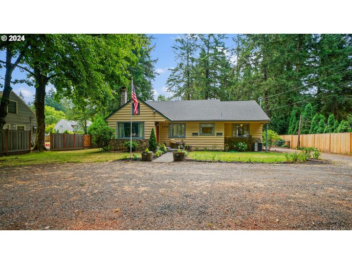 Property Photo:  6290 Carman Dr  OR 97035 
