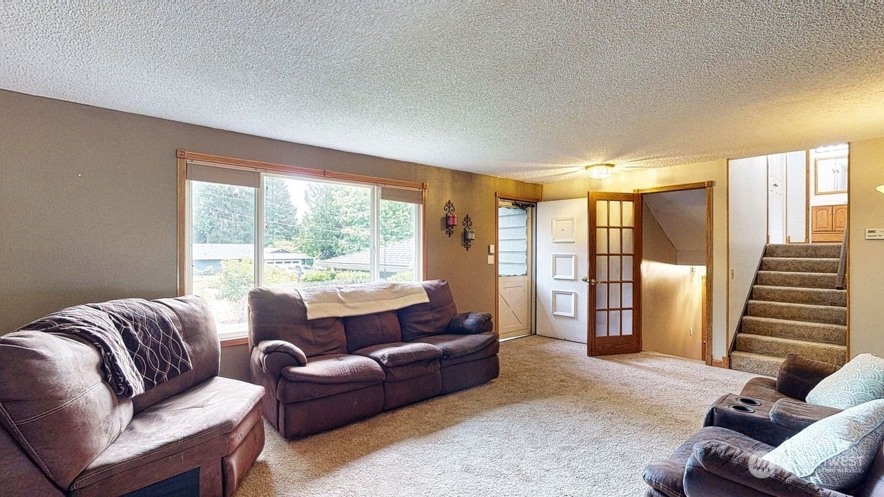 Property Photo:  2219 105th Place SE  WA 98208 