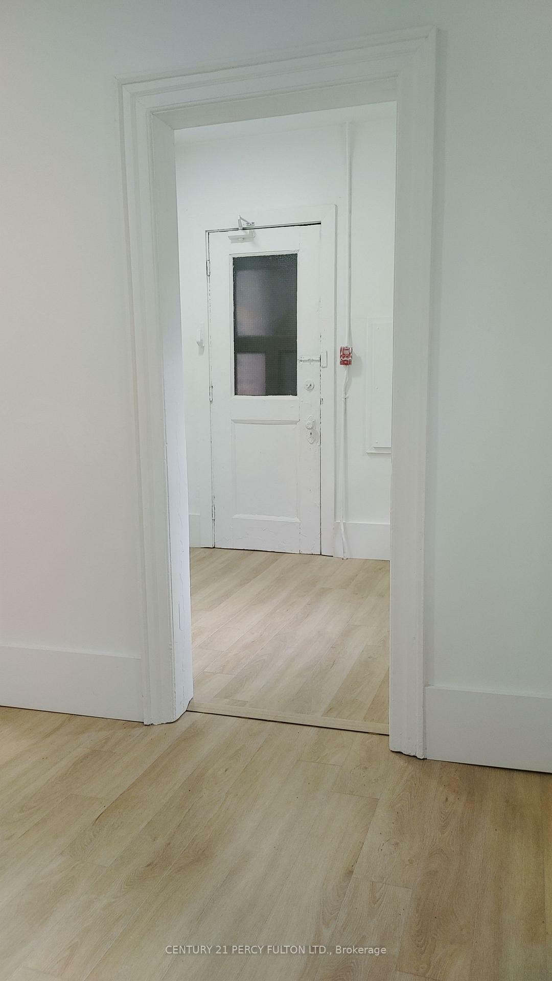 Property Photo:  59 Roncesvalles Avenue 23  ON M6R 2K5 