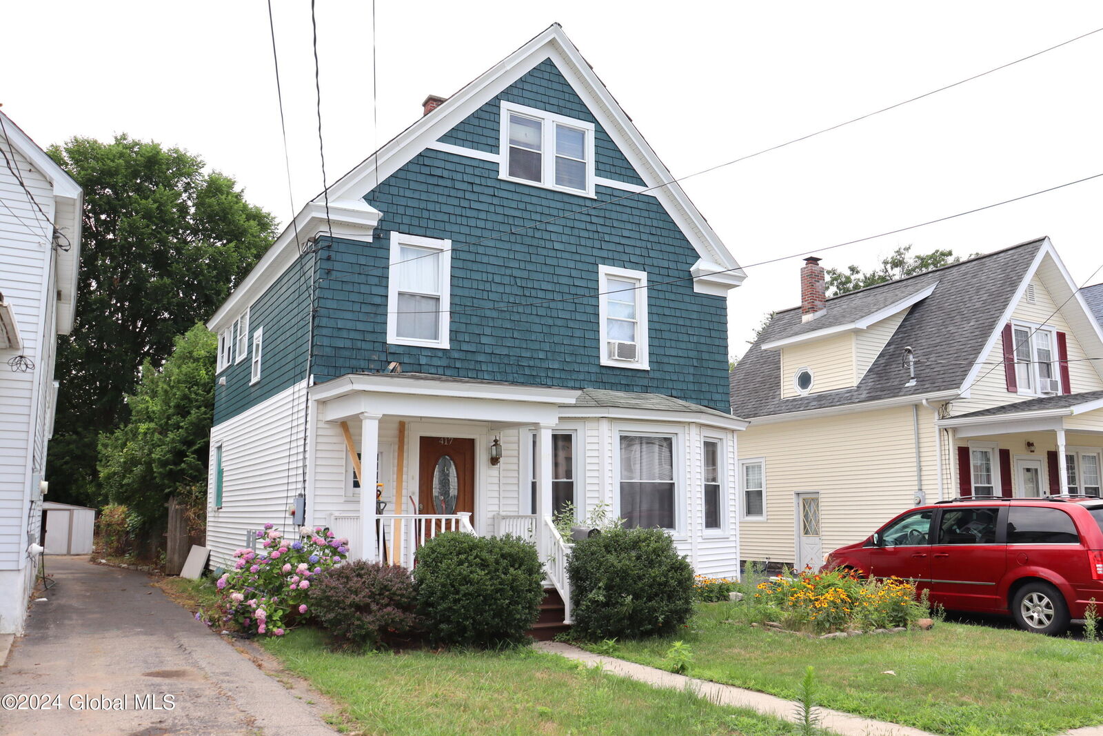 Property Photo: 417 Eleanor Street NY 12306