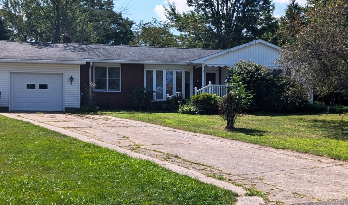 Property Photo:  633 Mineo Drive  PA 16509 