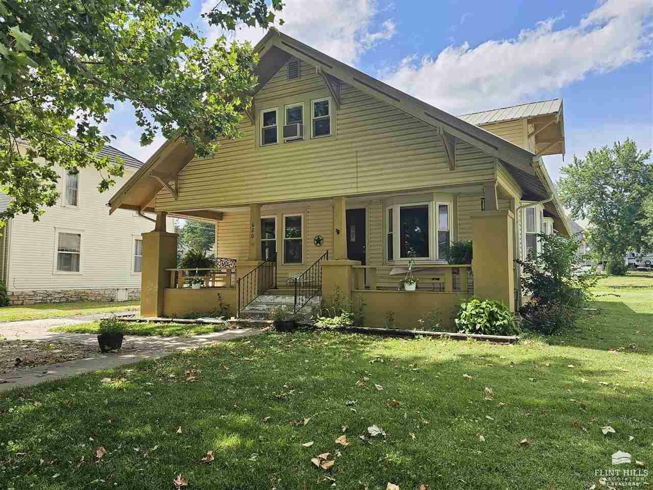 Property Photo:  620 Hockaday Street  KS 66846 