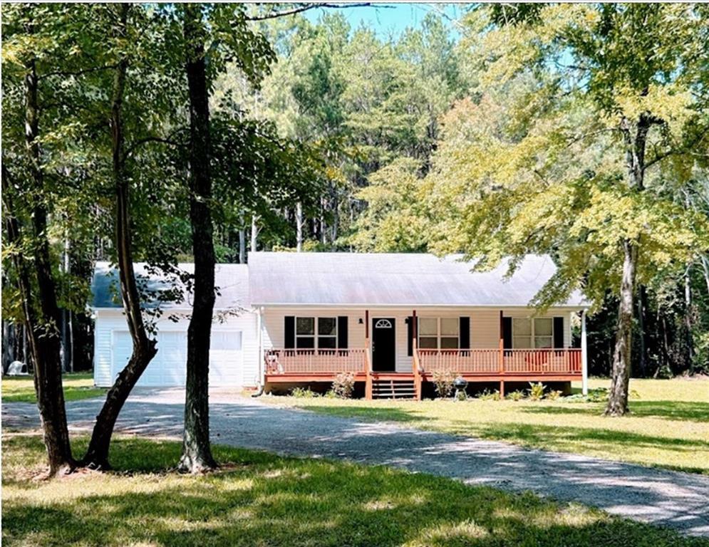 Property Photo:  101 Perry Road  GA 30171 