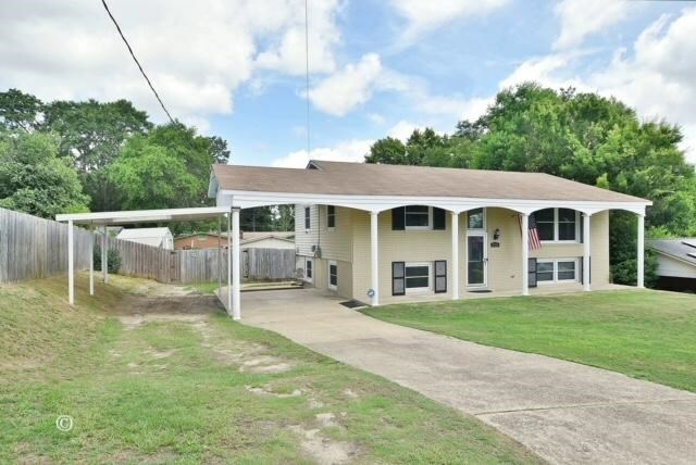 Property Photo:  2113 Cushing Drive  GA 31904 