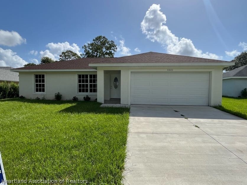 Property Photo:  4449 Rachael Drive  FL 33872 