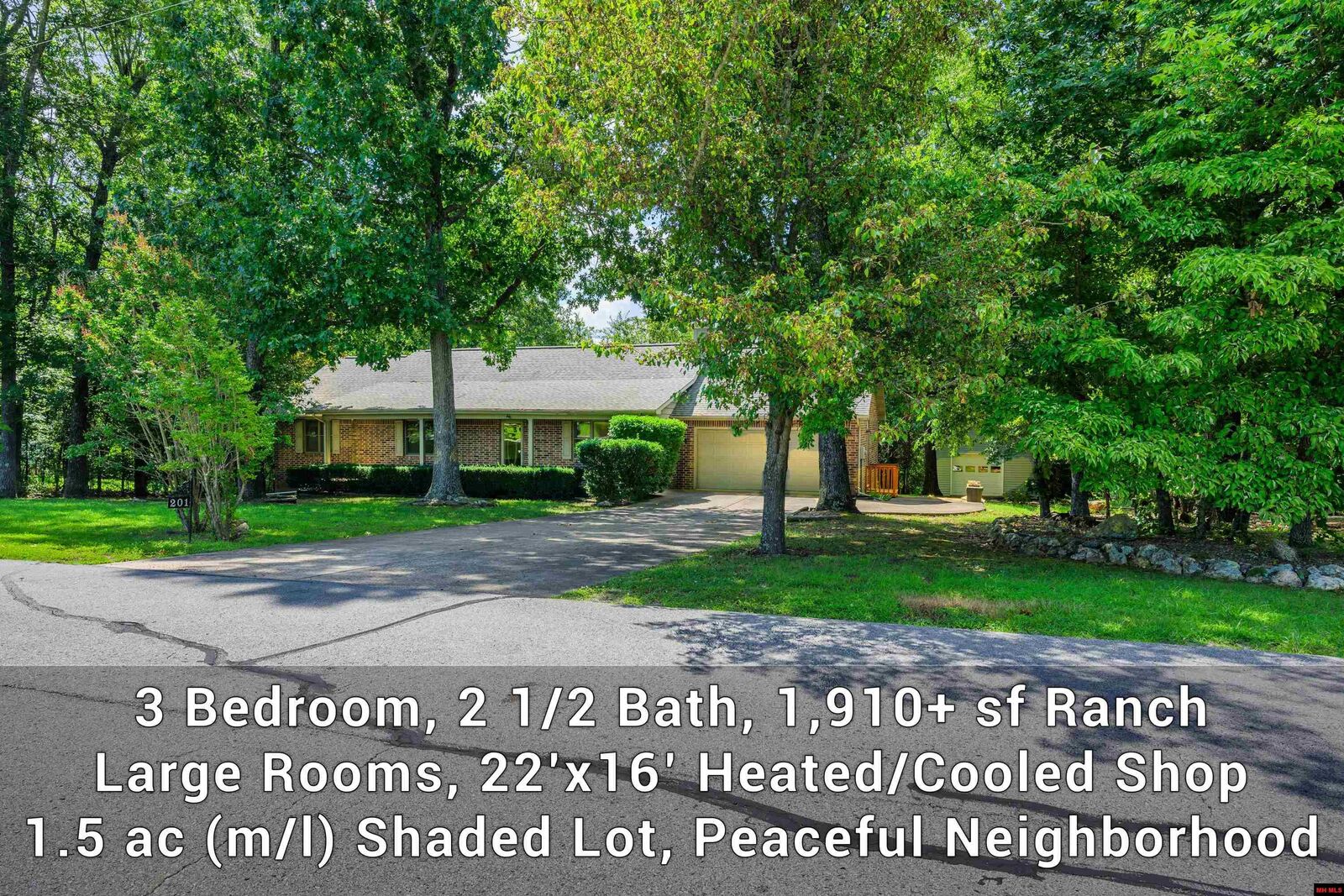 Property Photo:  201 Magnolia Ridge Drive  AR 72653 