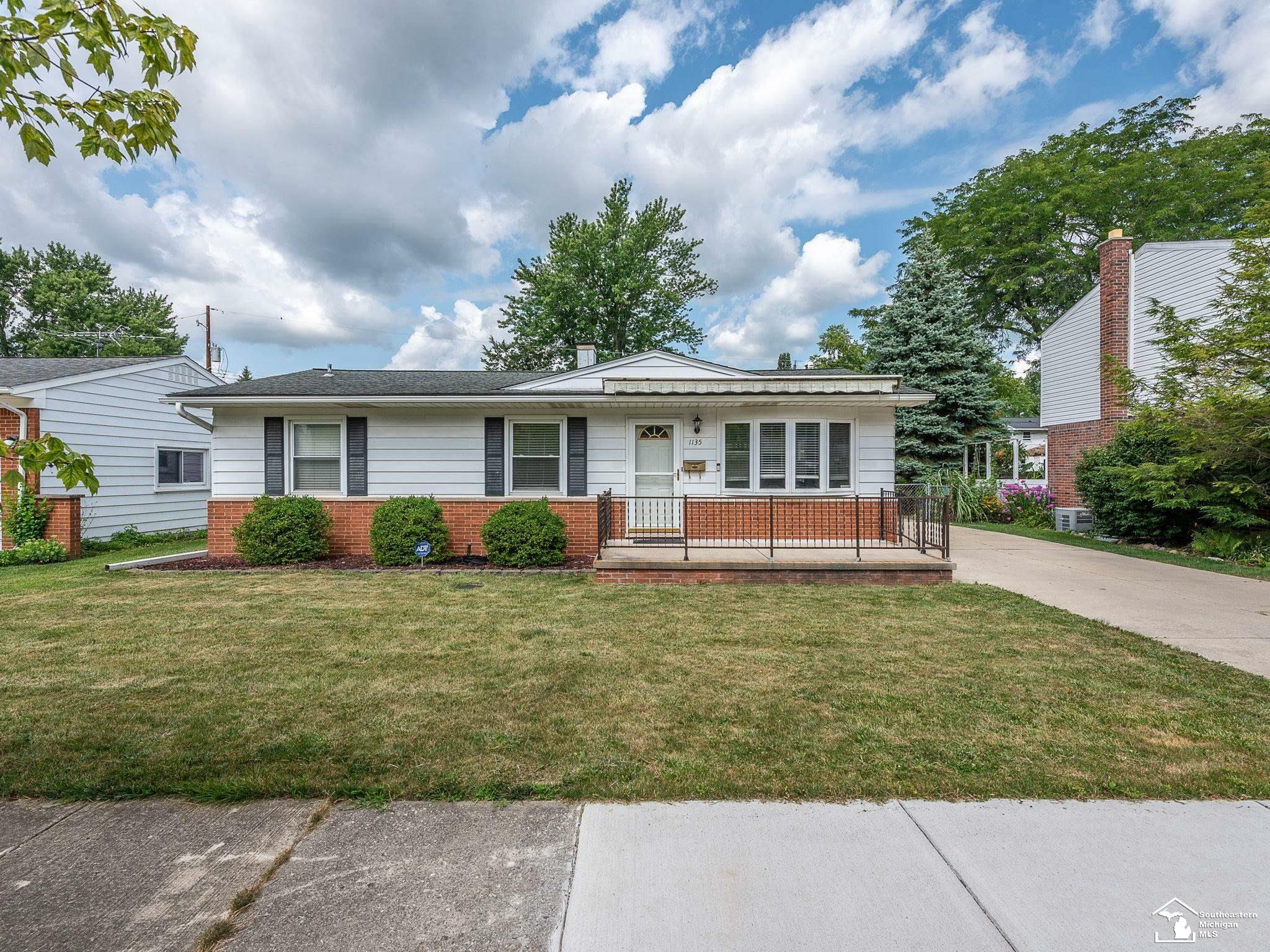 1135 Lavender Street  Monroe MI 48162 photo