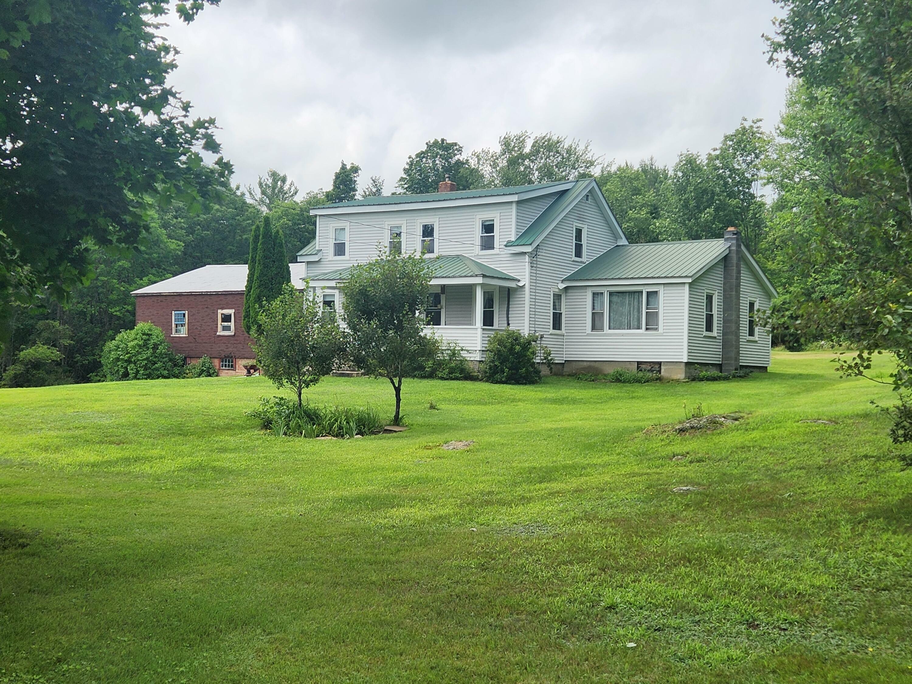 Property Photo: 69 North Paris Road ME 04289