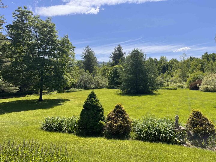Property Photo:  5862 Main Street  VT 05673 