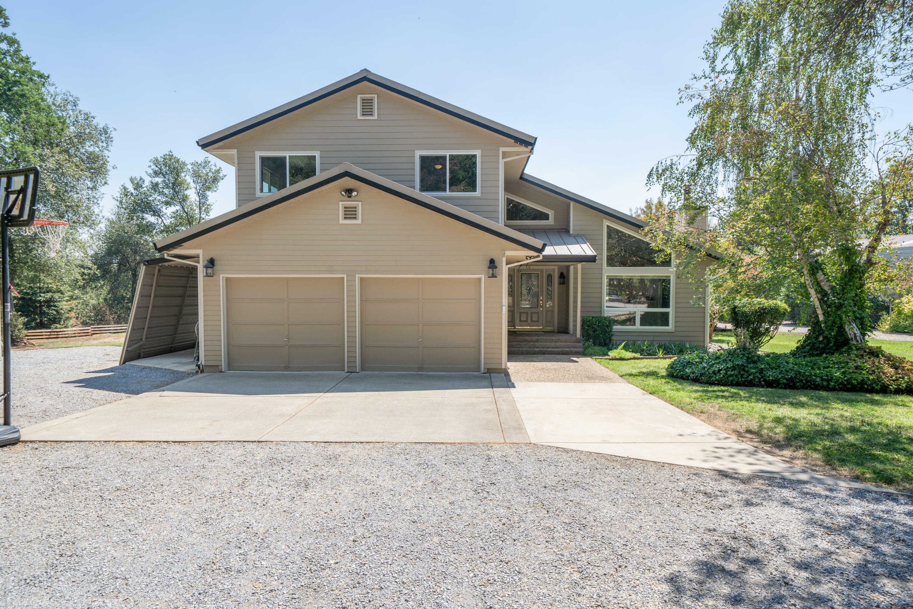 Property Photo:  13141 Fernie Way  CA 96003 