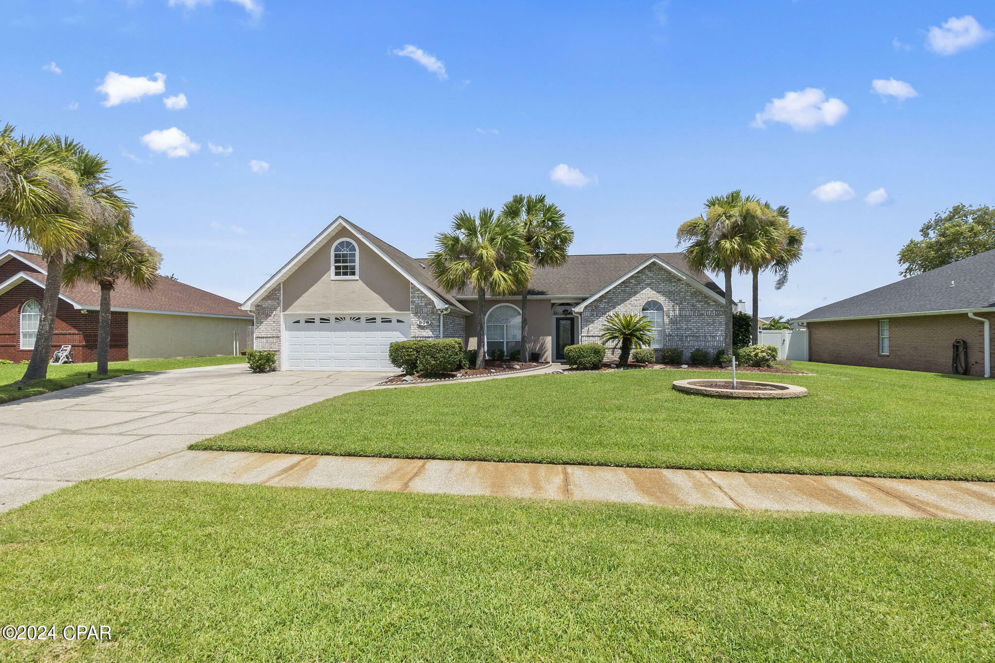 Property Photo:  906 Mallory Drive  FL 32405 