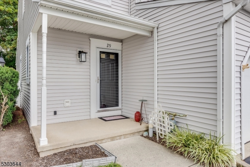 Property Photo:  29 Iron Forge Vlg  NJ 07442 