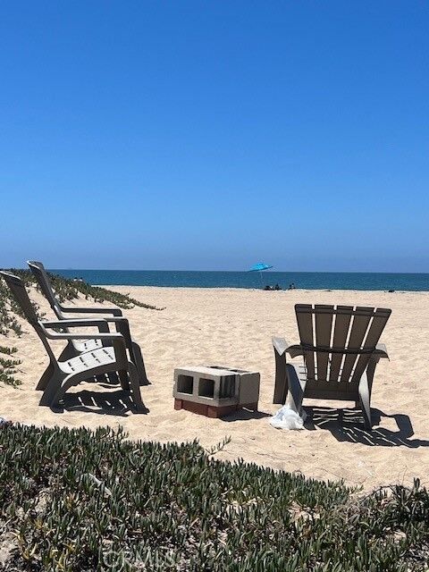 Property Photo:  16765 1/2 S Pacific Avenue  CA 90742 