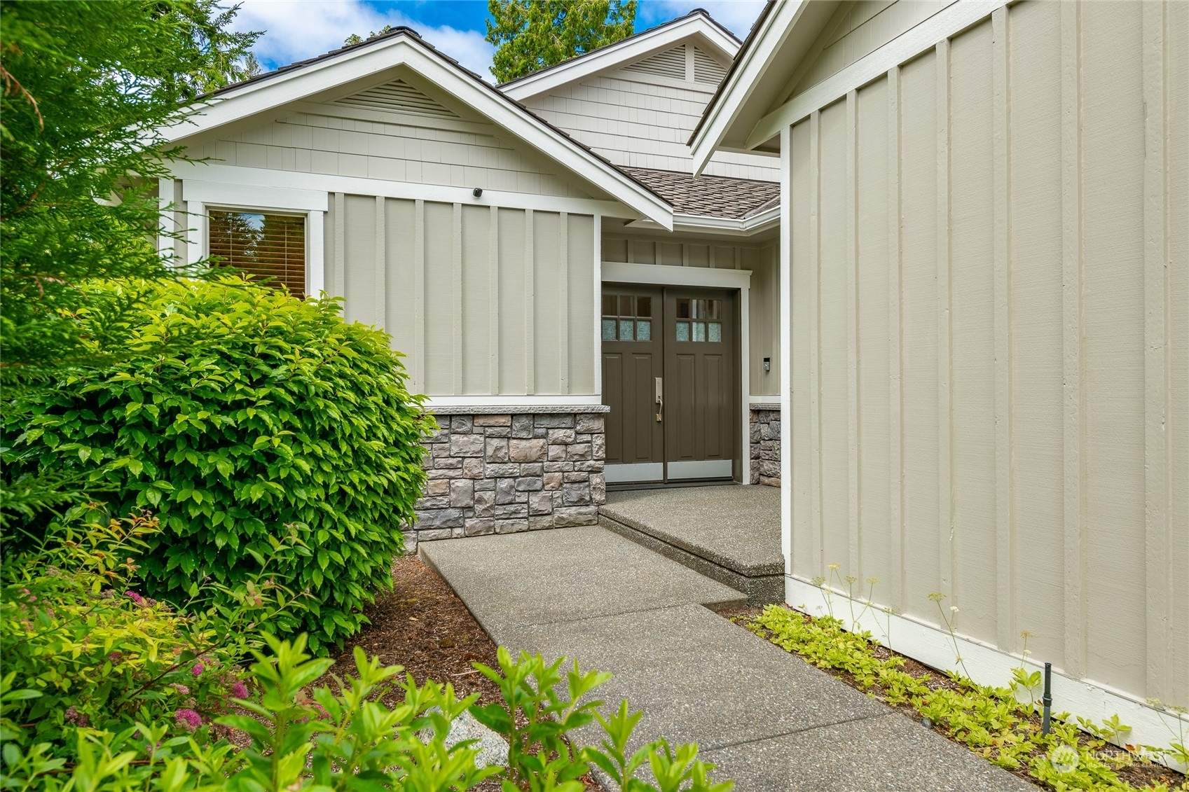 Property Photo:  9015 Gleneagle Drive  WA 98230 