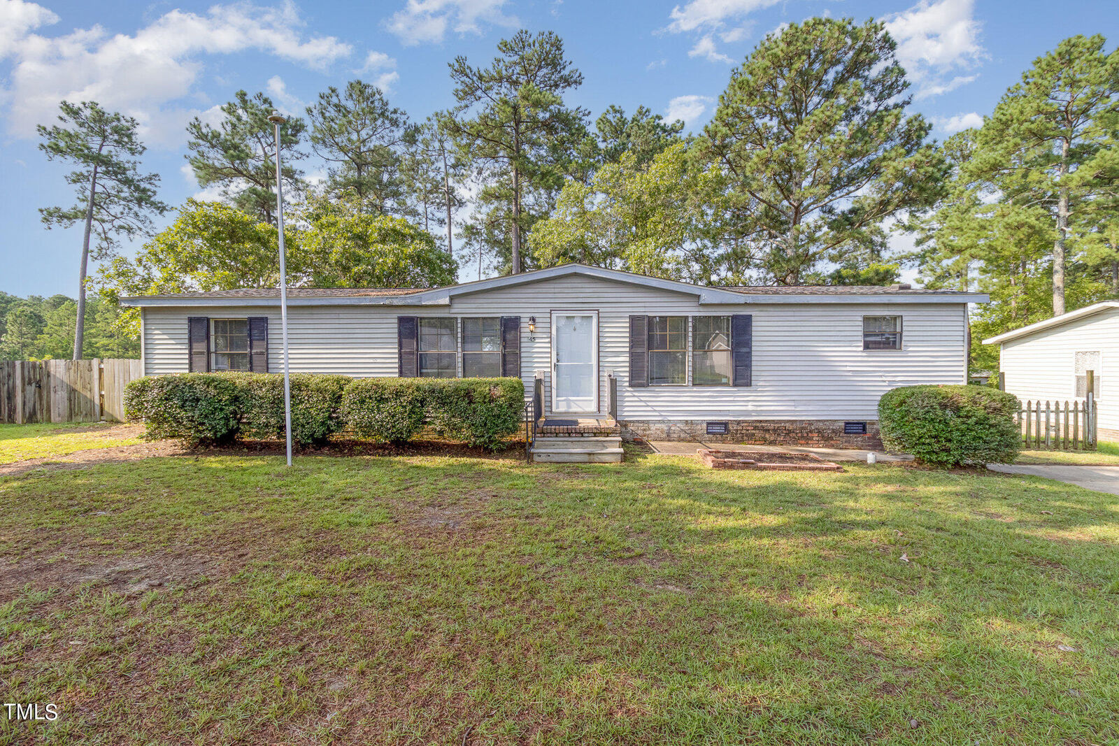 Property Photo:  45 Old English Lane  NC 28390 